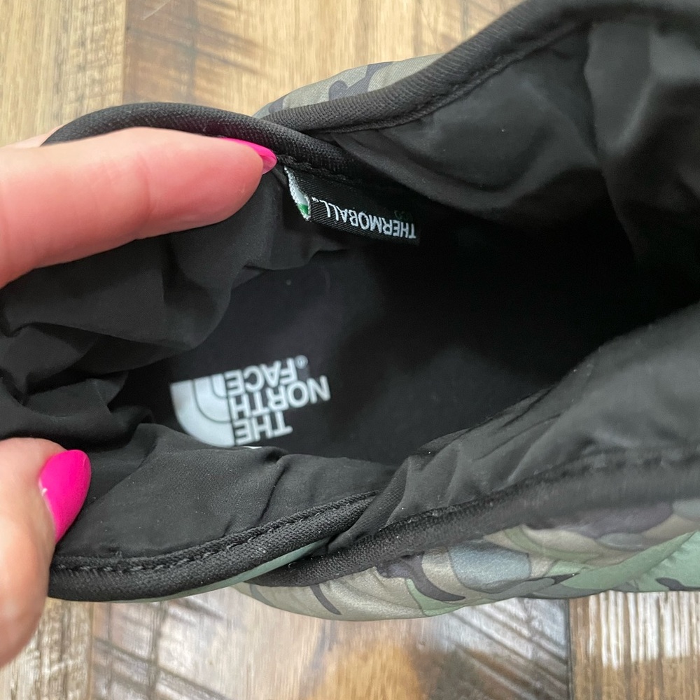 The North Face Thermoball Eco Traction Slippers men 8 - Picture 3 of 9